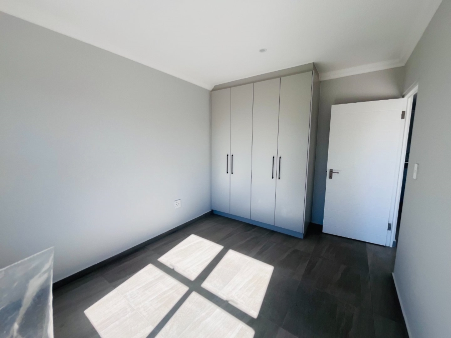 2 Bedroom Property for Sale in Table View Western Cape